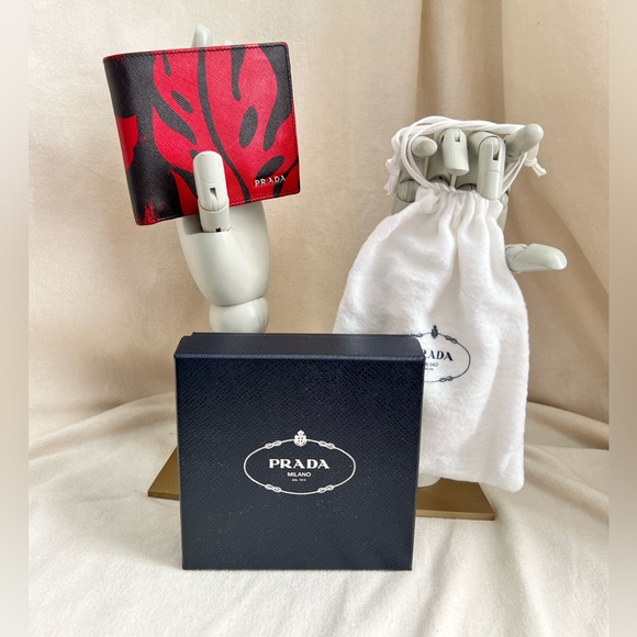 PRADA Hibiscus Print Saffiano Leather Wallet / Coin Purse - Picture 7 of 7